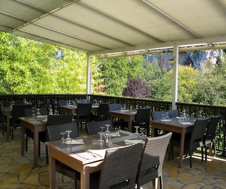Bouziès Hotel Restaurant Les Falaises מראה חיצוני תמונה