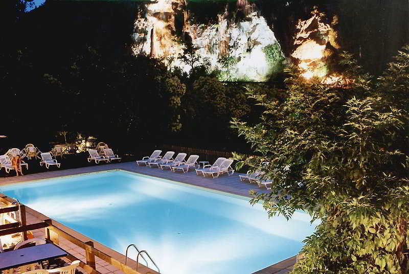 Bouziès Hotel Restaurant Les Falaises מראה חיצוני תמונה