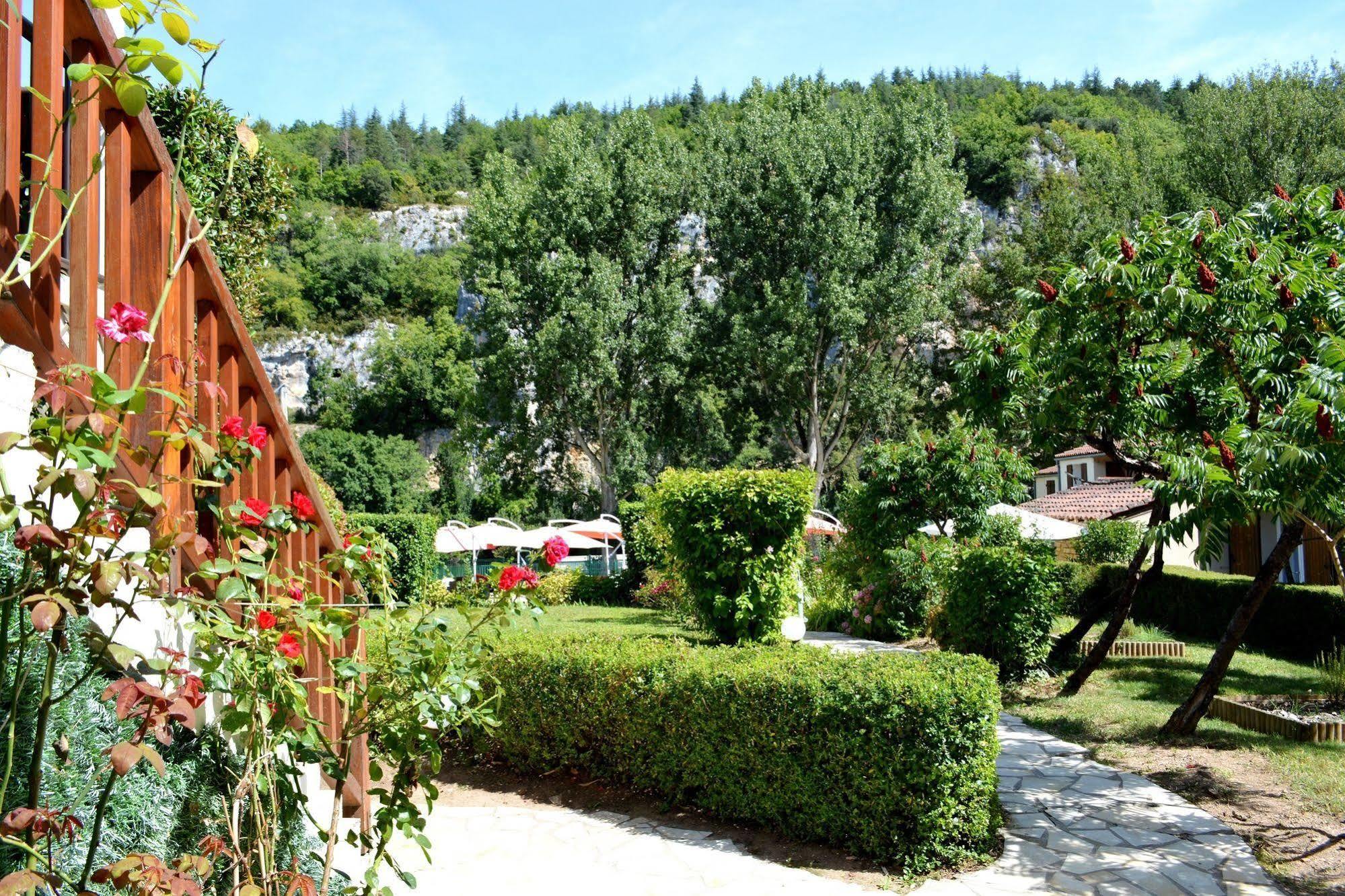 Bouziès Hotel Restaurant Les Falaises מראה חיצוני תמונה
